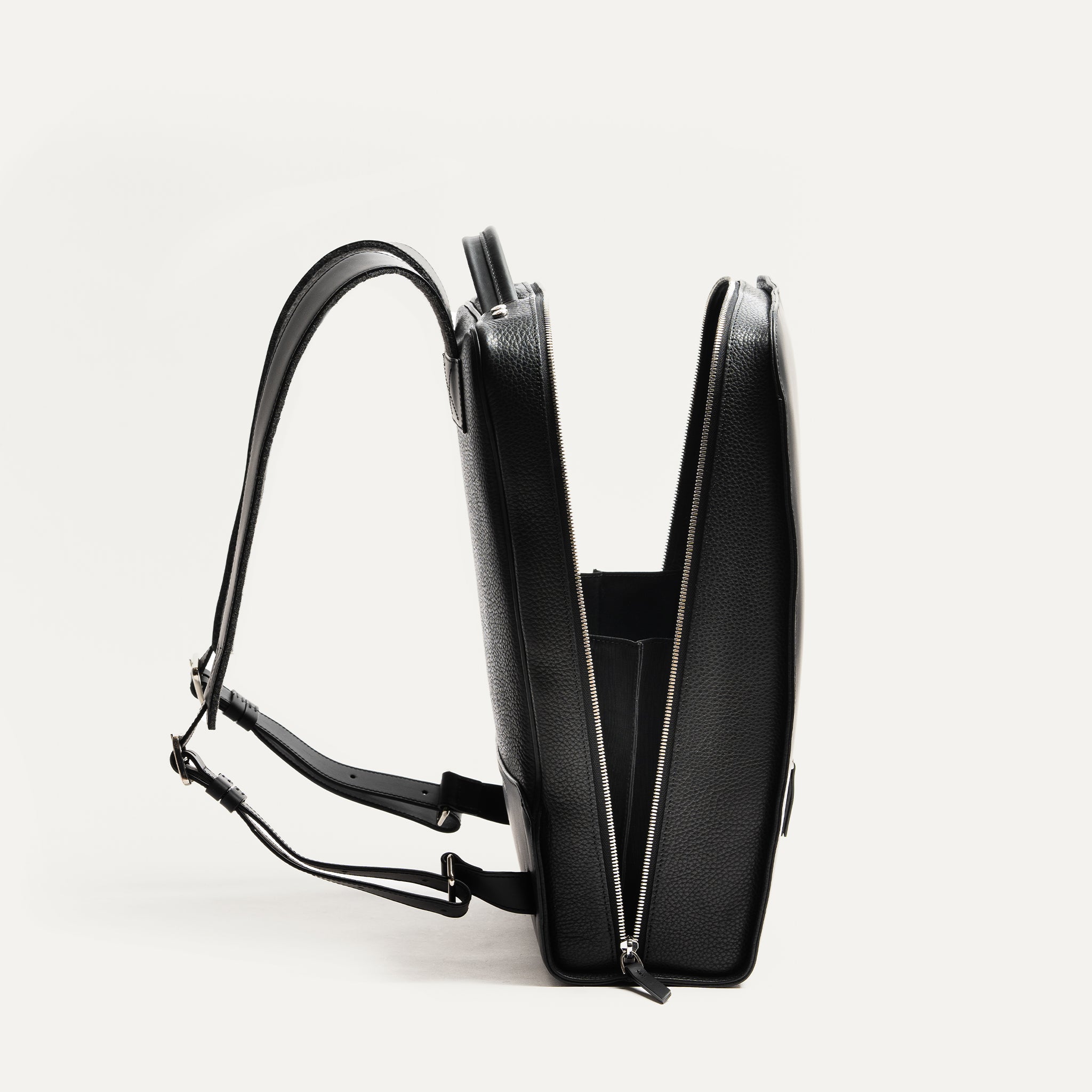 meilleur sac à dos urbain homme avec rangements intérieurs pensés pour le quotidien.