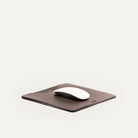 Tapis de souris Nino par lundi aux dimensions : 22 x 20 cm.