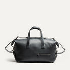 Sac de voyage cabine avec une bandoulière haut de gamme ajustable pour voyager avec confort et un style raffiné.