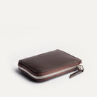Portefeuille homme luxe​ en cuir marron - modèle CHARLES par lundi.